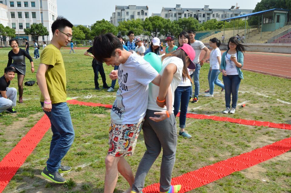 88体育安全通道图片